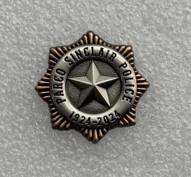 Parco Sinclair Anniversary Badge Pin